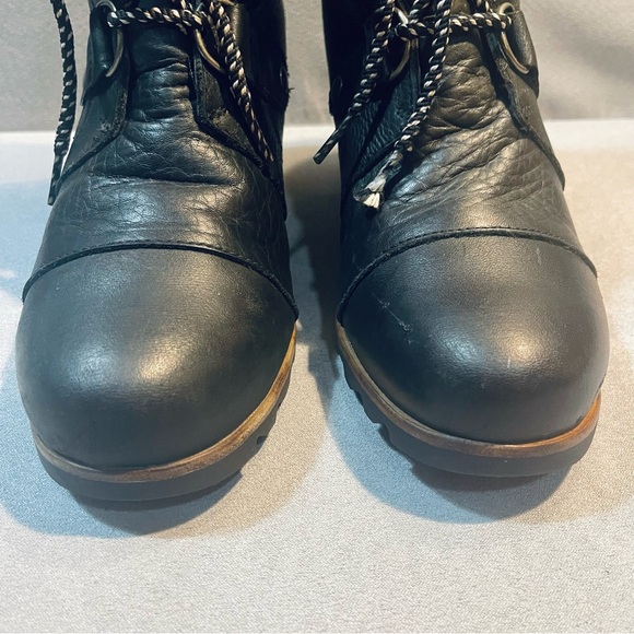 Sorel Joan of Arctic Wedge Mid Shearling Boot Black Ancient Fossil Size 10 - Picture 3 of 14